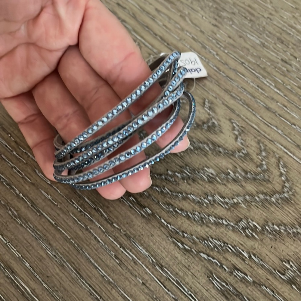 CLAIRE’S BRACELET